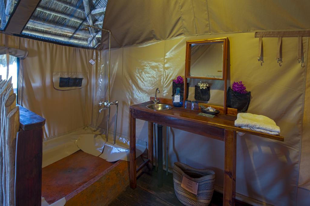 Rhotia Valley Tented Lodge And Children'S Home Карату Екстериор снимка